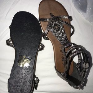 never worn mudd gladiator sandals